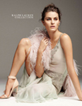 Elle (UK-2012)