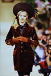Yves St Laurent (-1992)