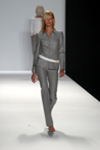 Carolina Herrera (-2002)