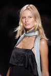 Chloe (-2005)