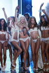 Victoria's Secret (-2006)