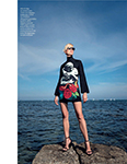 Elle (Italy-2019)