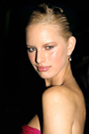 2003 - Oscar de La Renta SS 2004 backstage (2003) 2003 - Oscar de La Renta SS 2004 backstage (2003)