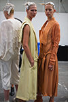 2010 09 11 - Alexander Wang SS 2011 backstage (2010) 2010 09 11 - Alexander Wang SS 2011 backstage (2010)