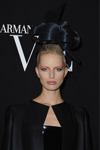 2010 07 05 - Armani Couture backstage FW (2010) 2010 07 05 - Armani Couture backstage FW (2010)