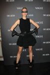 2010 10 01 - Celebrities attend the Vogue 90th Anniversary Party during the Paris Fashion Week SS 20 (2010) 2010 10 01 - Celebrities attend the Vogue 90th Anniversary Party during the Paris Fashion Week SS 20 (2010)