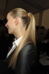 2010 - Louis Vuitton FW backstage (2010) 2010 - Louis Vuitton FW backstage (2010)