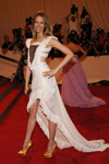 2010 05 03 - The Costume Institute Gala Benefit at Metropolitan Museum of Art in New York City (2010) 2010 05 03 - The Costume Institute Gala Benefit at Metropolitan Museum of Art in New York City (2010)