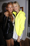 2011 - Chanel Cruise backstage (2011) 2011 - Chanel Cruise backstage (2011)