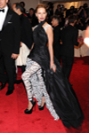 2011 05 02 - The Alexander McQueen Savage Beauty Costume Institute Gala at The Metropolitan Museum o (2011) 2011 05 02 - The Alexander McQueen Savage Beauty Costume Institute Gala at The Metropolitan Museum o (2011)