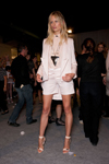 2011 - Givenchy SS 2012 backstage (2011) 2011 - Givenchy SS 2012 backstage (2011)