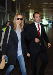 2011 03 25 - Fans celebrated the arrival of Karolina at Istanbul airport (2011)
