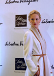 2011 12 07 - At Ferragamo resort (2011) 2011 12 07 - At Ferragamo resort (2011)