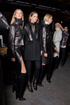 2012 02 11 - Alexander Wang backstage (2012)