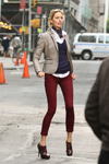 2012 05 03 - Photoshoot in Tribeca in NYC (2012)