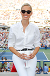 2014 09 07 - KK attends the Moet & Chandon Suite at The 2014 US Open (2014)