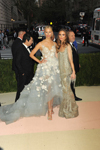 2016 05 02 - Costume Institute Gala at Metropolitan Museum of Art (2016) 2016 05 02 - Costume Institute Gala at Metropolitan Museum of Art (2016)