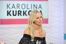 2016 06 08 - Karolina Kurkova and Frankie Grande appear on Amazon's Style Code Live in NYC (2016) 2016 06 08 - Karolina Kurkova and Frankie Grande appear on Amazon's Style Code Live in NYC (2016)