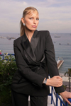 2025 05 29 - Karolina with Chopard in Cannes (2025) 2025 05 29 - Karolina with Chopard in Cannes (2025)