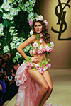 Yves St Laurent (-1999) Yves St Laurent (-1999)