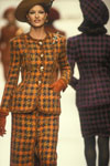 Oscar de La Renta (-1992) Oscar de La Renta (-1992)