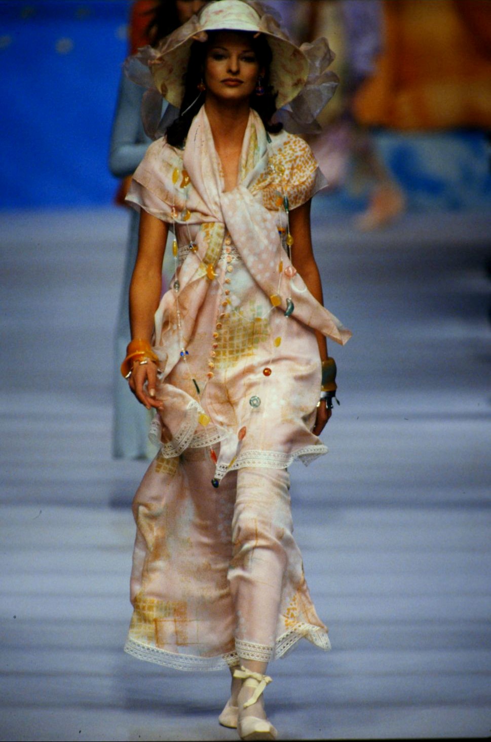 Chloe (-1993)
