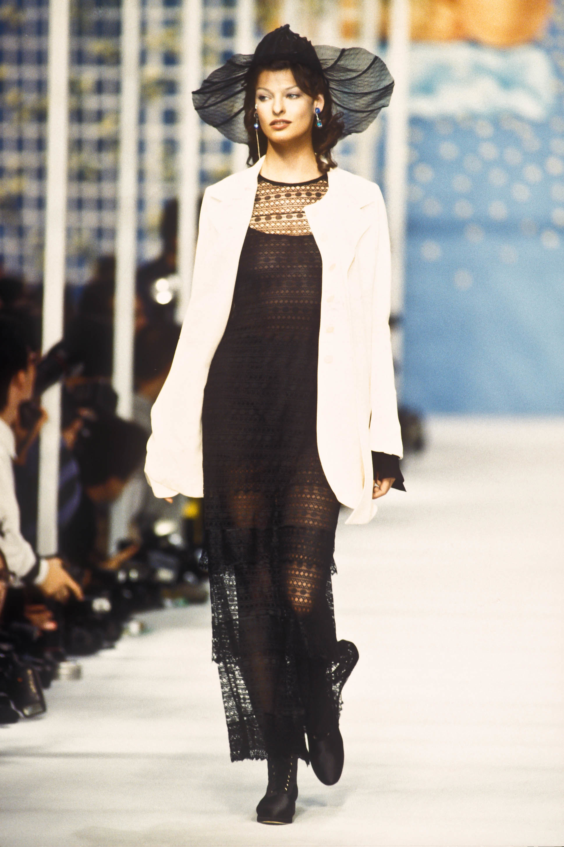 Chloe (-1993)
