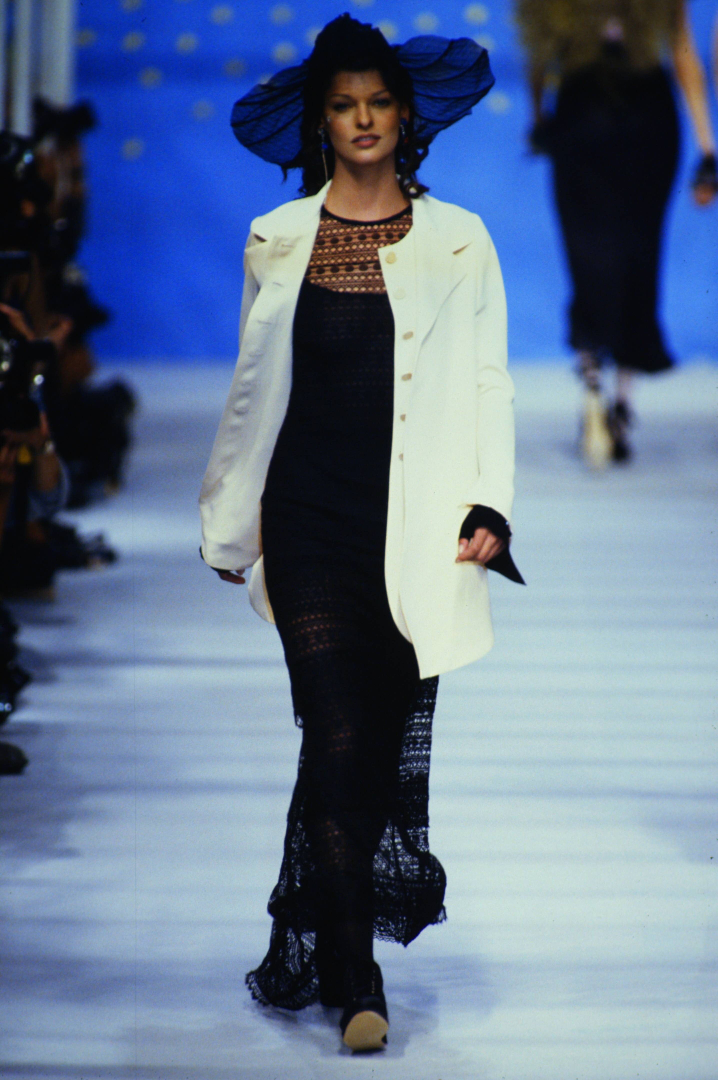 Chloe (-1993)