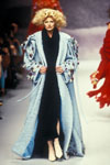 Chloe (-1995) Chloe (-1995)