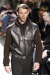 Kenneth Cole (-2005) Kenneth Cole (-2005)