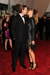 2010 05 04 - MET Gala - American woman - Fashioning a national identity (2010)