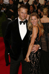 2014 05 05 -MET Gala - Charles James - Beyond Fashion (2014) 2014 05 05 -MET Gala - Charles James - Beyond Fashion (2014)