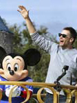 2019 02 04 - Tom & Julian at Disneyworld in Orlando (2019) 2019 02 04 - Tom & Julian at Disneyworld in Orlando (2019)