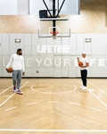 2025 11 25 - Basket practising with Karl Anthony Towns (2025)